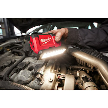 MILWAUKEE 2367-20 M12 ROVER SPOTLIGHT WITH USB CHARGING