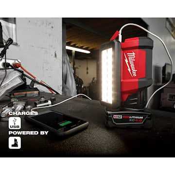 MILWAUKEE 2367-20 M12 ROVER SPOTLIGHT WITH USB CHARGING 