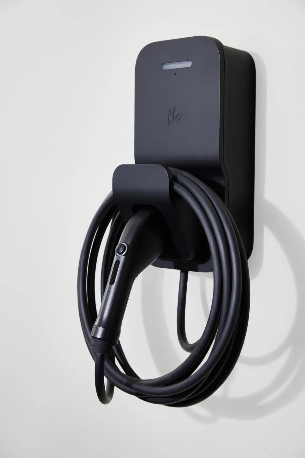 FLO Maison X3 50 A - Absolute Black - Fixed Installation - J1772 - Level 2 Residential Charging Station 