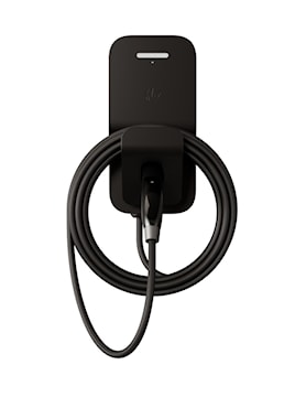 Borne de recharge murale noire avec câble enroulé, offrant une solution compacte et élégante pour la recharge de véhicule électrique.